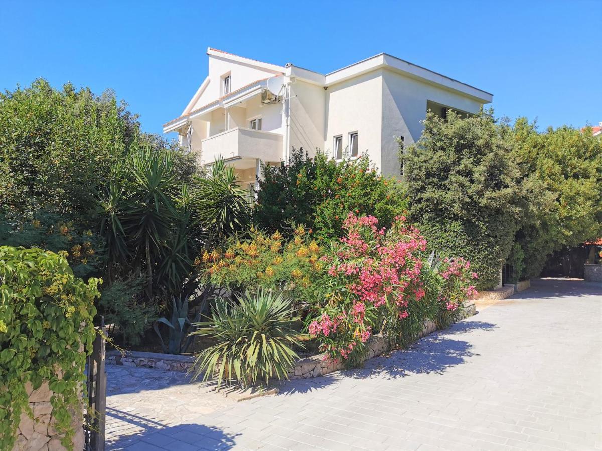 Lenka Apartments II Novalja Εξωτερικό φωτογραφία