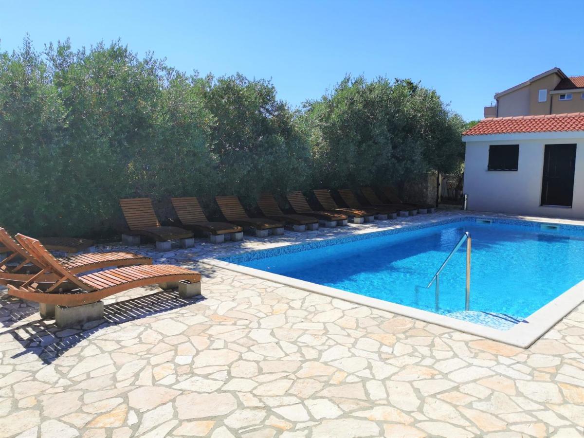 Lenka Apartments II Novalja Εξωτερικό φωτογραφία