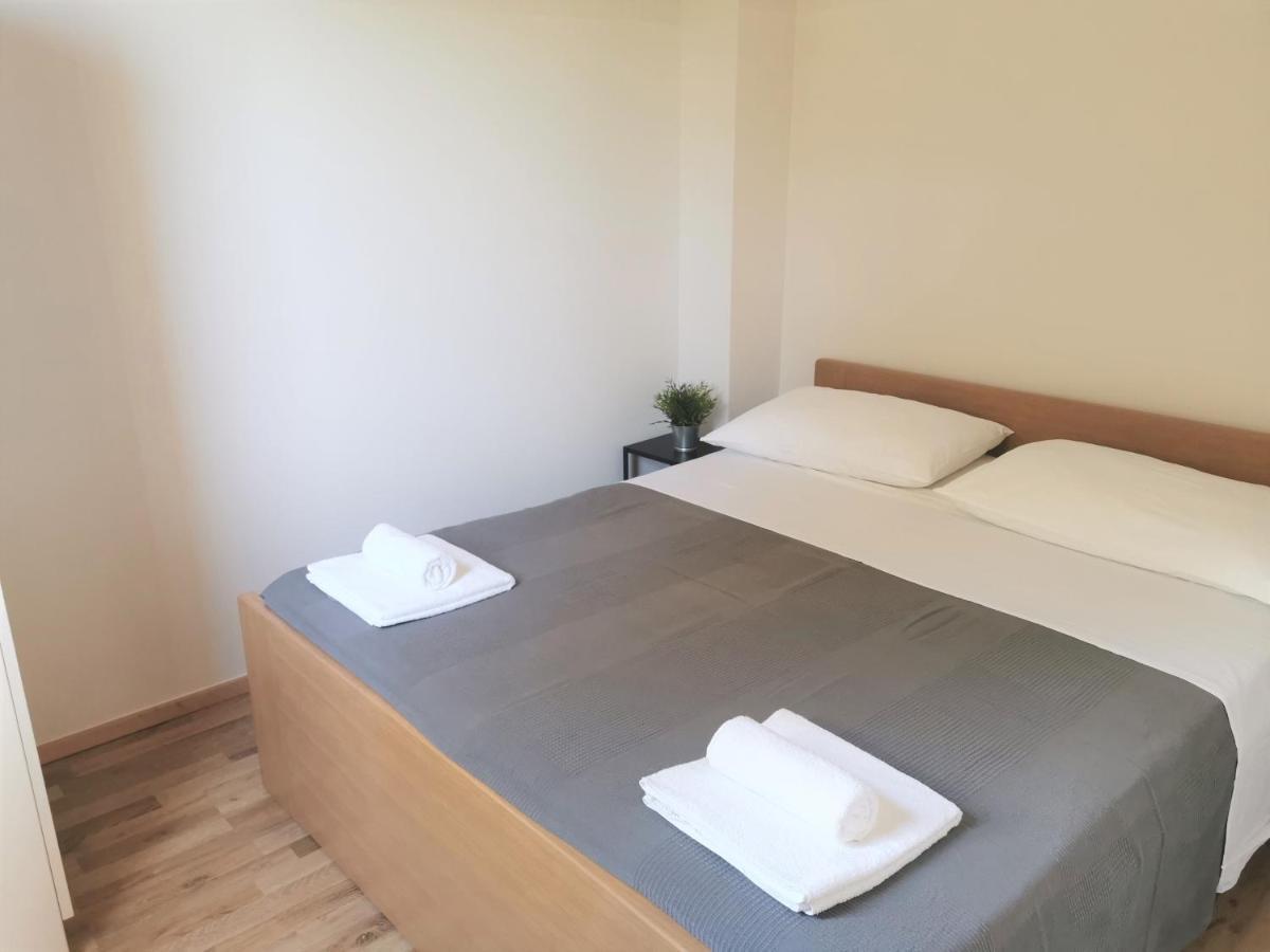 Lenka Apartments II Novalja Εξωτερικό φωτογραφία