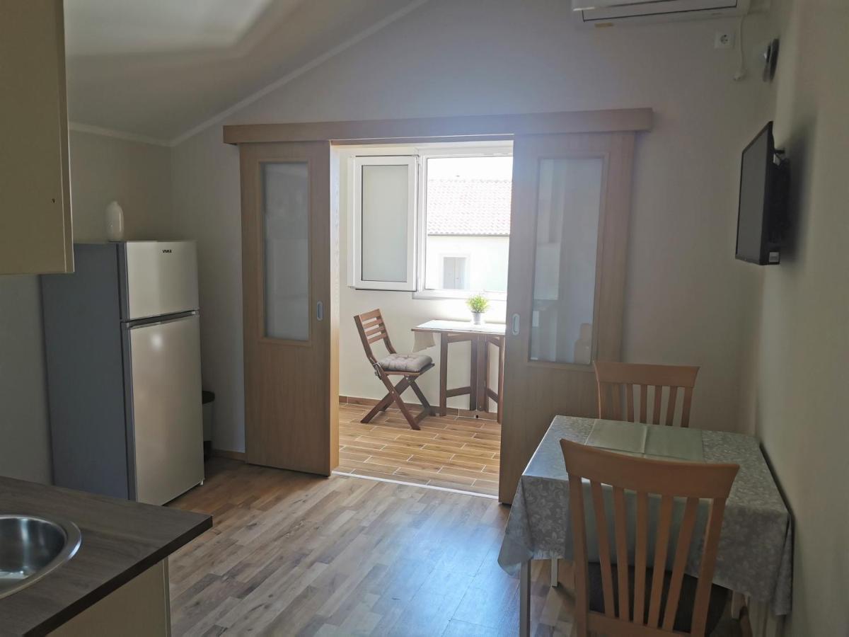 Lenka Apartments II Novalja Εξωτερικό φωτογραφία