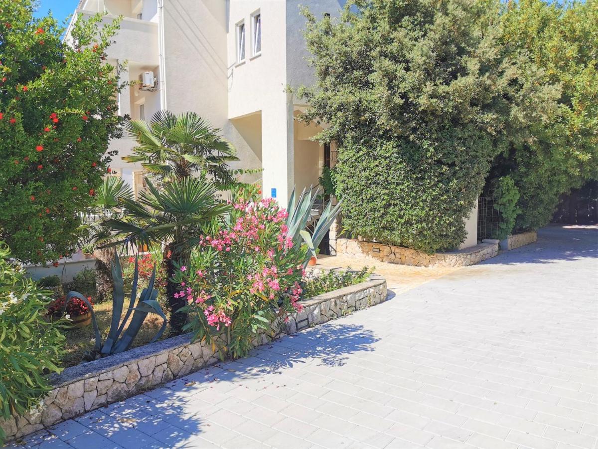 Lenka Apartments II Novalja Εξωτερικό φωτογραφία