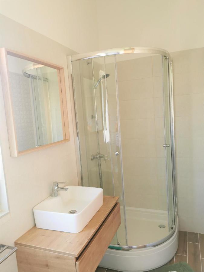 Lenka Apartments II Novalja Εξωτερικό φωτογραφία