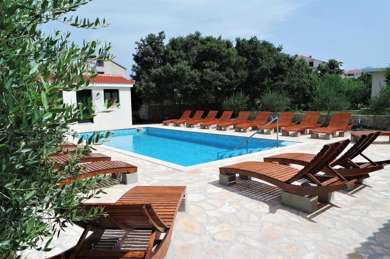 Lenka Apartments II Novalja Εξωτερικό φωτογραφία