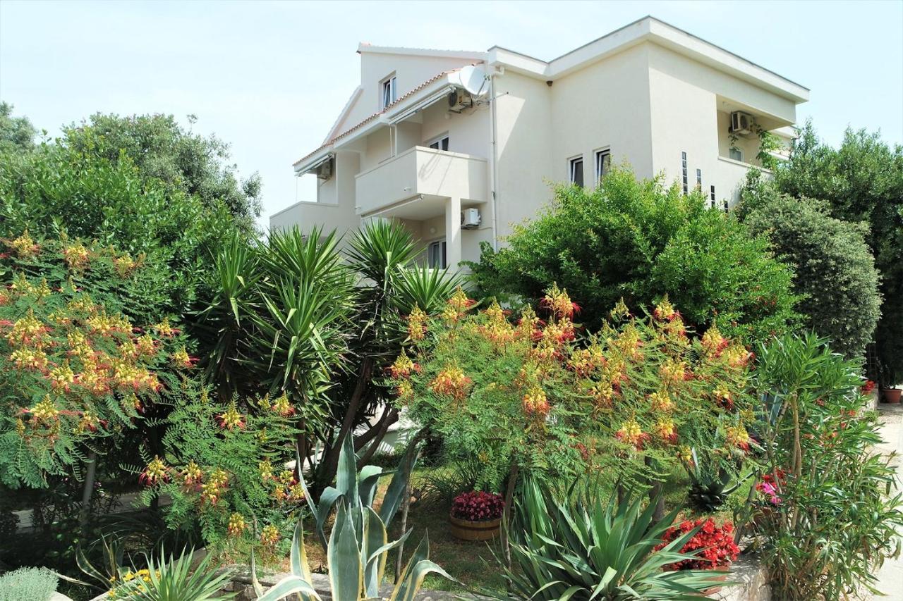 Lenka Apartments II Novalja Εξωτερικό φωτογραφία
